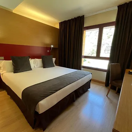 Wuau! Hotel Galanthus & Spa Canillo Exterior photo